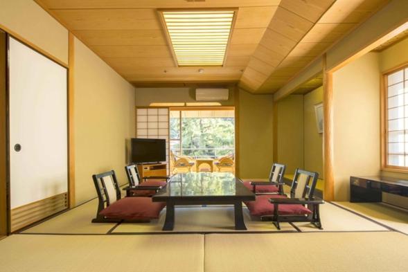 Hotel Koarashitei à Atami  Extérieur photo
